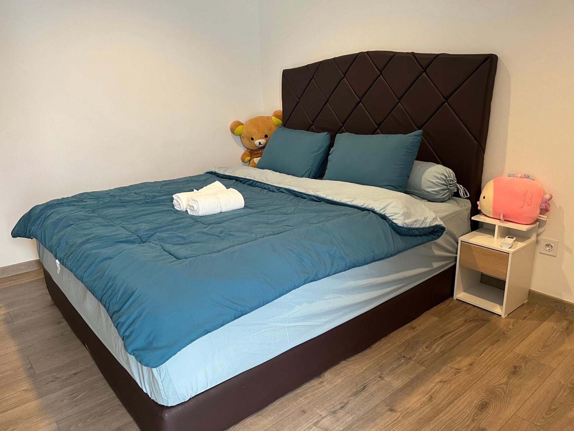 2 Floor Cozy House In Wisteria Jakarta Garden City Esterno foto